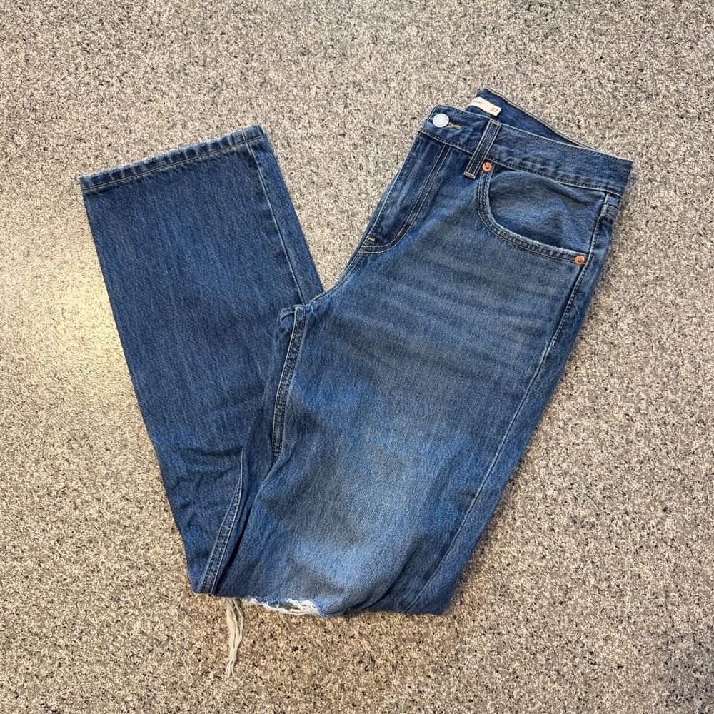Levis Low Pro Straight Jeans Womens 27x30 Mid Rise Medium Wash Distressedf